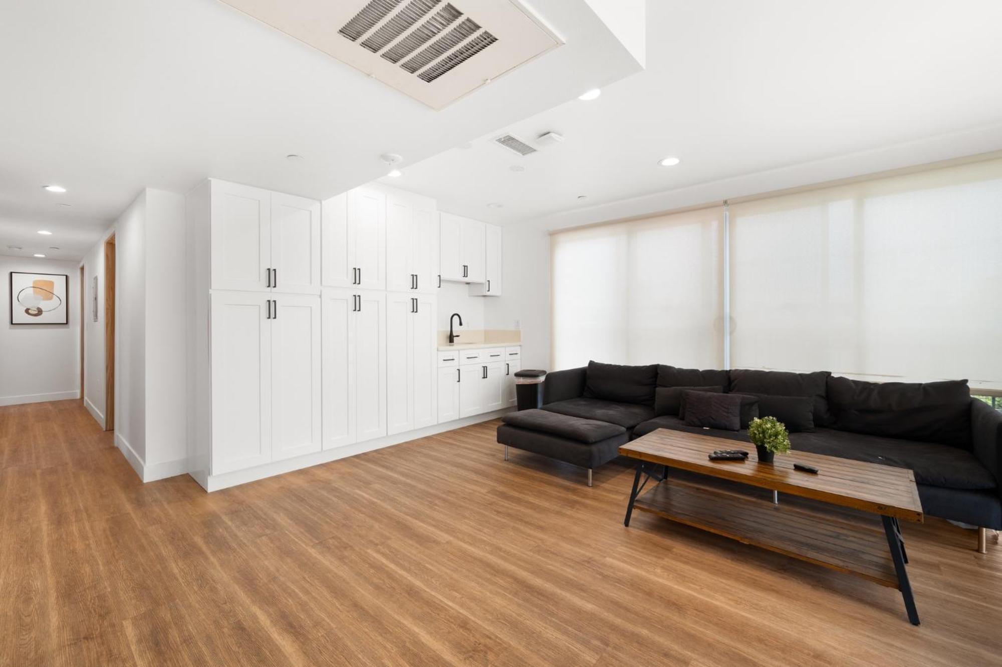 לוס אנג'לס Charming Urban Retreat Near Usc In La- Private Room With Share Living Room With Kitchen מראה חיצוני תמונה